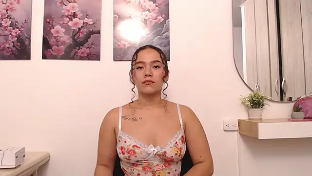 Snapshot of amaranta_f00x chatting on February 2026 01:58:01 AM amaranta f00x online show from February 2026 01:58:01 AM