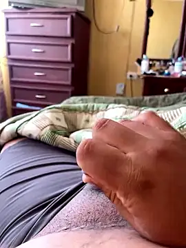 Snapshot of Ruk436 chatting on December 2024 07:25:02 PM Ruk436 online show from December 2024 07:25:02 PM