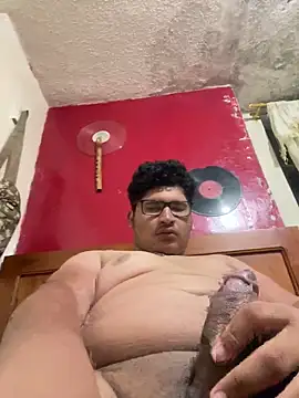 Snapshot of Ruk436 chatting on January 2025 01:15:01 AM Ruk436 online show from January 2025 01:15:01 AM