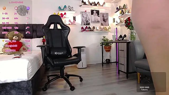 Snapshot of Carlajohnson chatting on February 2025 04:53:02 AM Carlajohnson online show from February 2025 04:53:02 AM