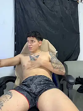 Aangelhot online show from February 2025 05:29:02 AM