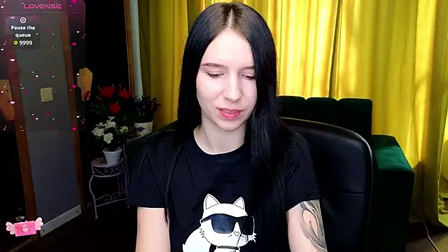 KarolinaBlacks online show from March 2026 06:31:02 AM