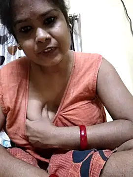 Snapshot of yoursweety09 chatting on January 2025 04:15:01 PM yoursweety09 online show from January 2025 04:15:01 PM