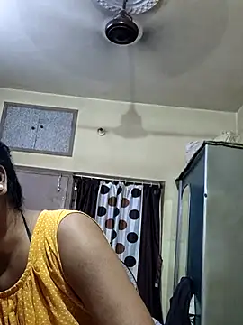 Snapshot of yoursweety09 chatting on March 2025 01:31:02 PM yoursweety09 online show from March 2025 01:31:02 PM