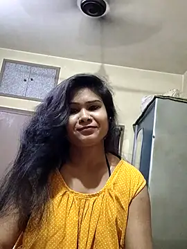 Snapshot of yoursweety09 chatting on March 2025 01:43:02 AM yoursweety09 online show from March 2025 01:43:02 AM