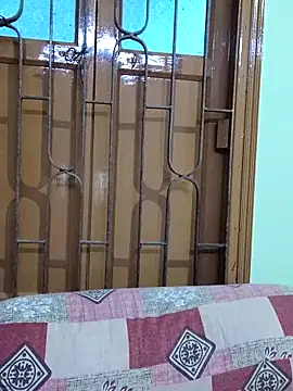 Snapshot of yoursweety09 chatting on September 2025 08:17:01 AM yoursweety09 online show from September 2025 08:17:01 AM