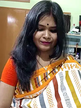 Snapshot of yoursweety09 chatting on October 2025 01:56:02 PM yoursweety09 online show from October 2025 01:56:02 PM