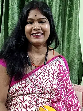 Snapshot of yoursweety09 chatting on November 2025 01:49:02 AM yoursweety09 online show from November 2025 01:49:02 AM