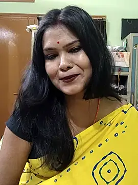 Snapshot of yoursweety09 chatting on November 2025 01:53:02 PM yoursweety09 online show from November 2025 01:53:02 PM