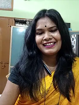 Snapshot of yoursweety09 chatting on November 2025 01:43:01 PM yoursweety09 online show from November 2025 01:43:01 PM