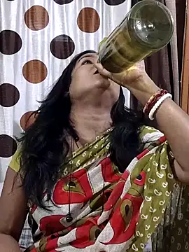 Snapshot of yoursweety09 chatting on November 2025 08:40:01 AM yoursweety09 online show from November 2025 08:40:01 AM