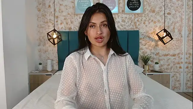 Snapshot of July_gh chatting on February 2025 11:24:01 PM July gh online show from February 2025 11:24:01 PM