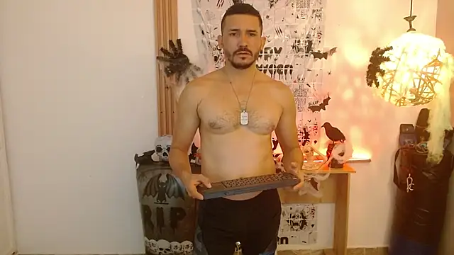 Snapshot of Reiko_85_ chatting on October 2025 02:31:01 PM Reiko 85 online show from October 2025 02:31:01 PM