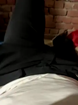 Snapshot of deshi_boybig chatting on October 2025 03:57:02 PM deshi boybig online show from October 2025 03:57:02 PM