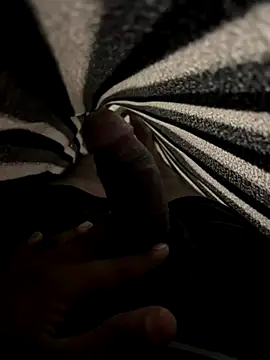 Snapshot of deshi_boybig chatting on November 2025 03:45:01 PM deshi boybig online show from November 2025 03:45:01 PM