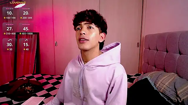 Snapshot of teobowny_ chatting on January 2025 07:13:02 PM teobowny online show from January 2025 07:13:02 PM