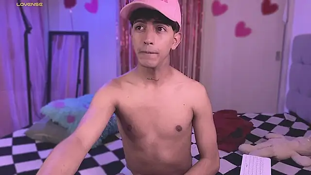 Snapshot of teobowny_ chatting on February 2025 09:15:01 PM teobowny online show from February 2025 09:15:01 PM