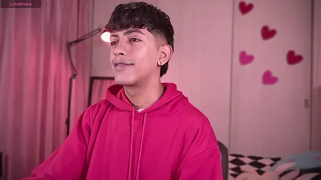 Snapshot of teobowny_ chatting on March 2025 03:39:01 PM teobowny online show from March 2025 03:39:01 PM