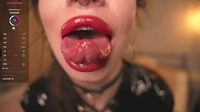 Devilsss toy online show from October 2025 04:02:02 PM