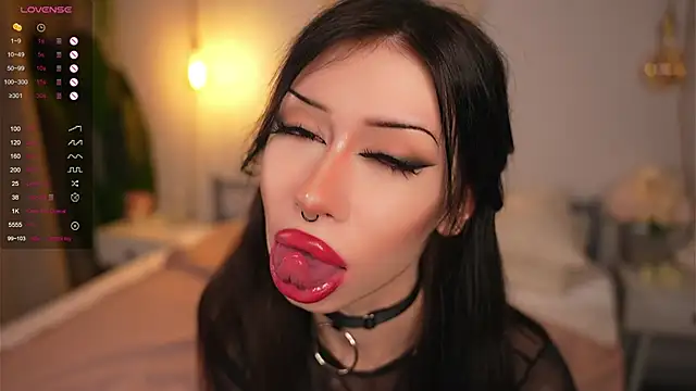 Devilsss toy online show from November 2025 04:07:02 PM