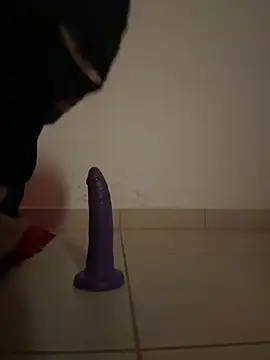 Snapshot of cretanbi chatting on March 2025 02:48:02 PM cretanbi online show from March 2025 02:48:02 PM