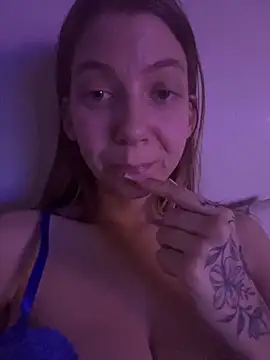 Snapshot of Mandispandis1 chatting on March 2025 09:05:02 PM Mandispandis1 online show from March 2025 09:05:02 PM