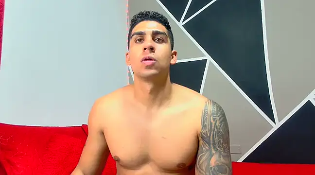 astrom greyy online show from February 2025 01:22:01 AM