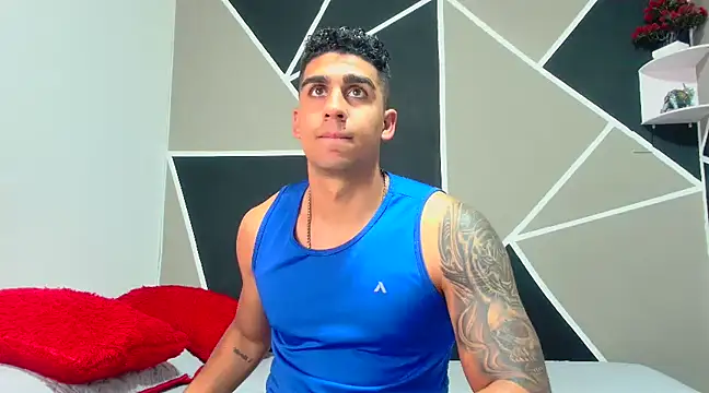 astrom greyy online show from February 2025 09:17:01 PM