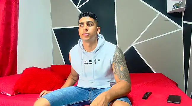 astrom greyy online show from March 2025 09:38:02 PM