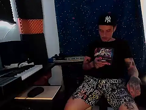 patrik tattoo  online show from February 2025 10:22:02 PM