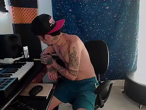 patrik tattoo  online show from February 2025 08:00:01 PM