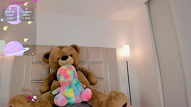 Snapshot of saraamiller_ chatting on March 2025 04:07:01 AM saraamiller online show from March 2025 04:07:01 AM