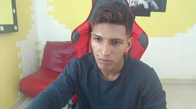 mau elixxx online show from December 2024 03:15:01 AM