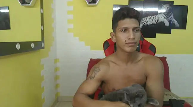 mau elixxx online show from January 2025 06:18:02 AM