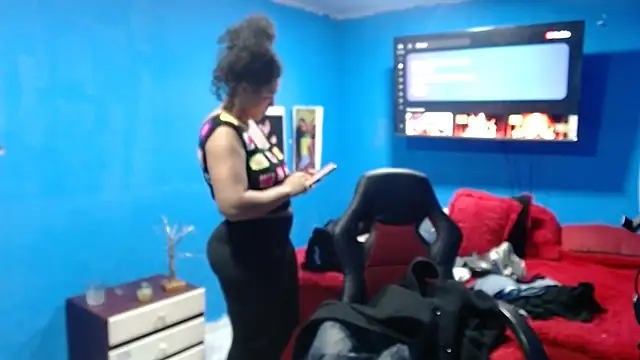 bellacrespalatina online show from November 2025 08:24:02 PM