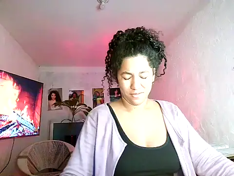 bellacrespalatina online show from July 2026 04:53:01 AM