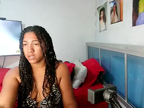 bellacrespalatina online show from August 2026 07:28:01 PM