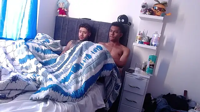 Snapshot of _tatho_perovich_ chatting on January 2025 01:21:01 PM tatho perovich online show from January 2025 01:21:01 PM