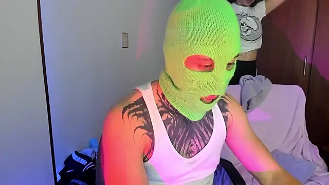 Snapshot of _tatho_perovich_ chatting on February 2025 04:44:02 AM tatho perovich online show from February 2025 04:44:02 AM