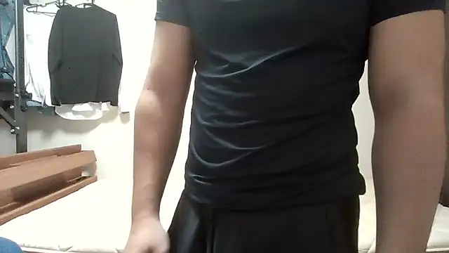 Snapshot of YU-KI00 chatting on October 2025 01:18:01 PM YU-KI00 online show from October 2025 01:18:01 PM