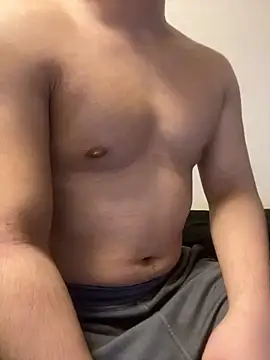 YU-KI00 online show from December 2025 12:45:01 PM