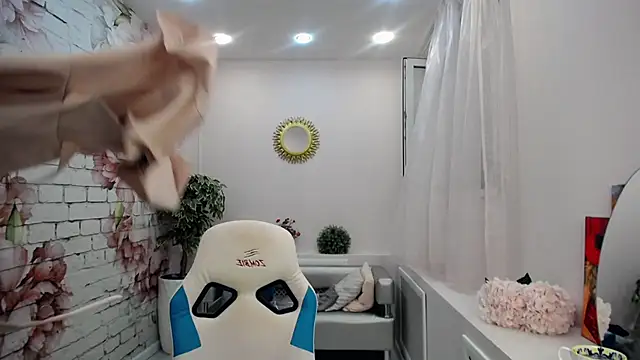 Cutie Asya online show from December 2025 04:42:02 AM