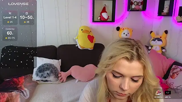 Snapshot of Kate_Legend chatting on March 2025 05:06:02 AM Kate Legend online show from March 2025 05:06:02 AM