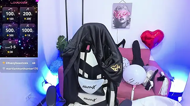 Snapshot of blackberrys_ chatting on February 2025 11:55:01 AM blackberrys  online show from February 2025 11:55:01 AM