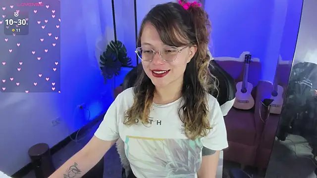 Snapshot of blackberrys_ chatting on October 2025 01:44:01 PM blackberrys  online show from October 2025 01:44:01 PM