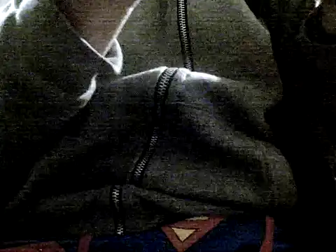 Snapshot of frank32love chatting on December 2024 05:09:02 AM frank32love online show from December 2024 05:09:02 AM