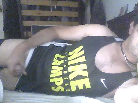 Snapshot of frank32love chatting on January 2025 04:47:01 AM frank32love online show from January 2025 04:47:01 AM