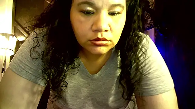 Snapshot of may_prg chatting on December 2024 04:06:01 PM may prg online show from December 2024 04:06:01 PM