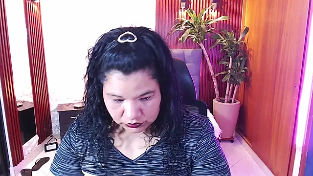 Snapshot of may_prg chatting on December 2024 04:17:01 PM may prg online show from December 2024 04:17:01 PM