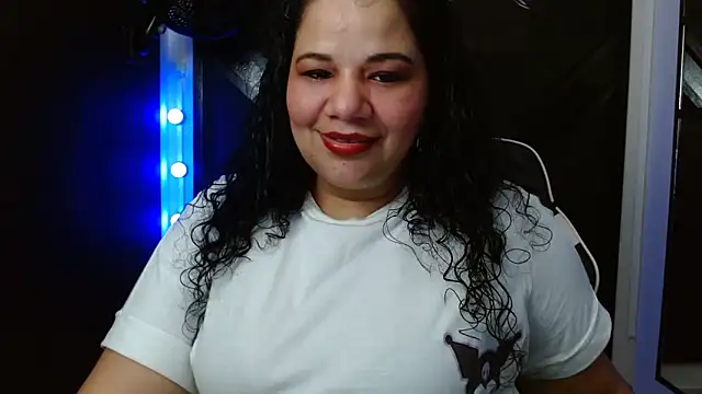 Snapshot of may_prg chatting on January 2025 03:44:02 AM may prg online show from January 2025 03:44:02 AM